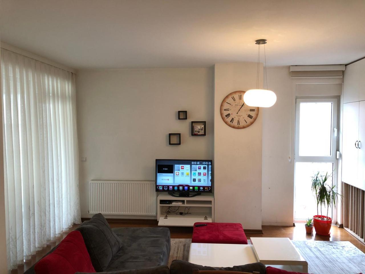 Apartment Prishtina 普里什蒂纳 外观 照片
